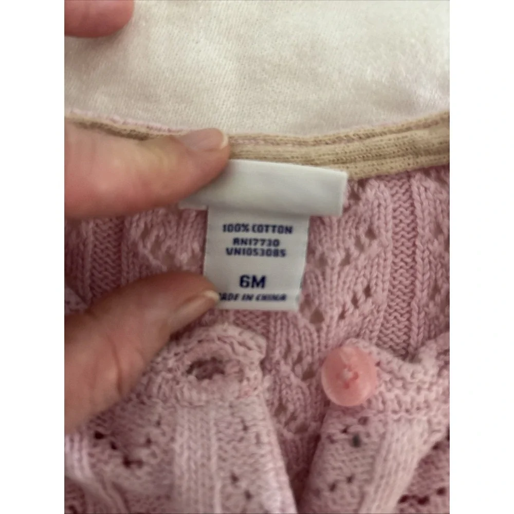 Oshkosh, Big Pink Baby Sweater Button Down Size 6‎ Months